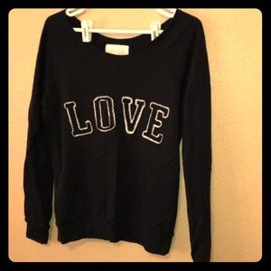 Size Large black sweatshirt